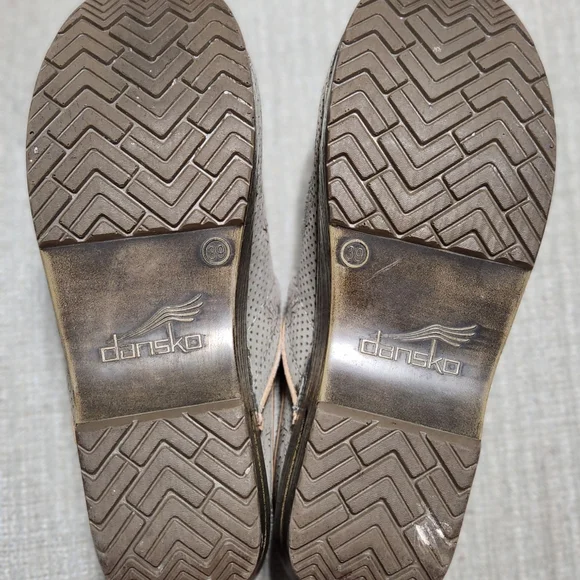 Dansko Women's Gray Clogs - Picture 8 of 9